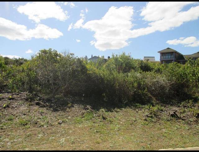 LAND FOR SALE IN DANA BAY